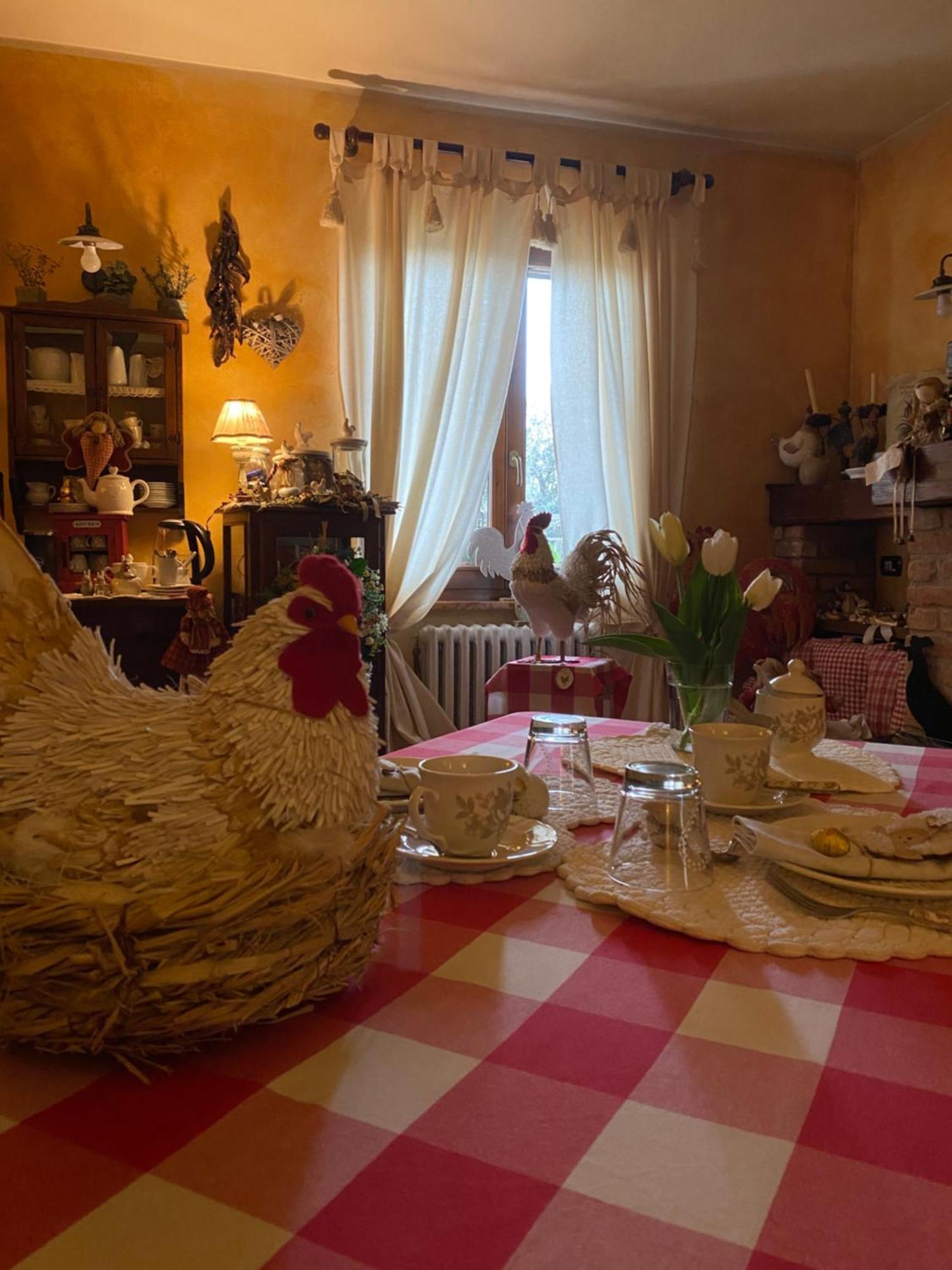 Gallo Delle Pille Monzambano Luaran gambar